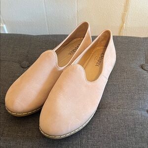 Charix Nubuck slip on Women's Pink /blush   Loafers